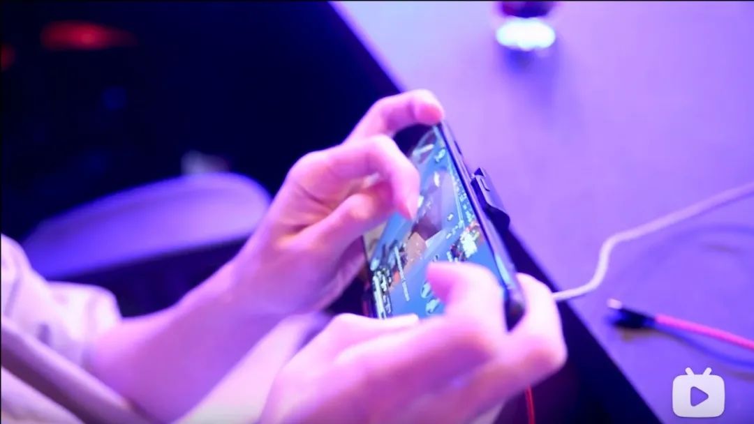 iphone手機(jī)玩游戲_蘋果玩手機(jī)游戲卡怎么辦_蘋果手機(jī)怎么玩游戲